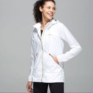 NWOT Lululemon?Miss?Misty Jacket IIWhite  &  Gold 6